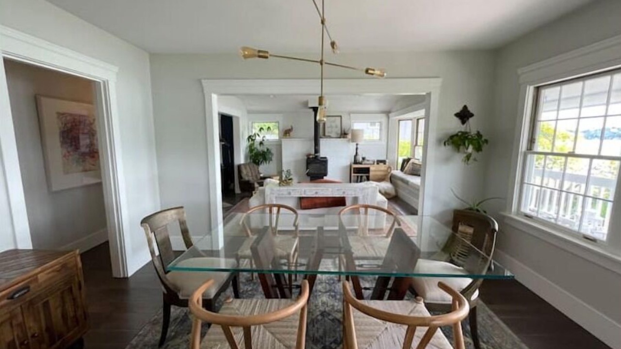 Photo of Others in Victor