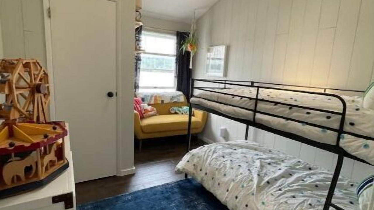 Photo of Bedroom in Victor