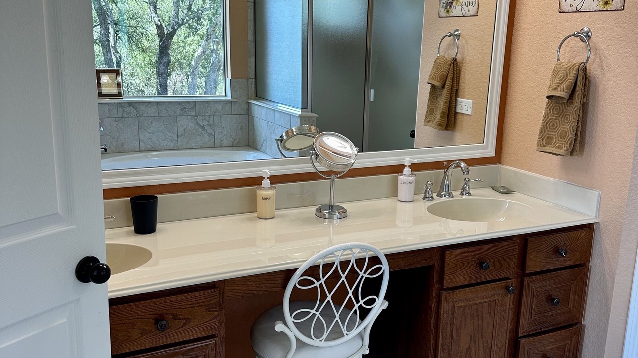 Photo of Bathroom in Brownwood