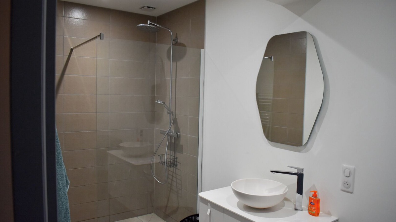 Photo of Bathroom in Auxerre