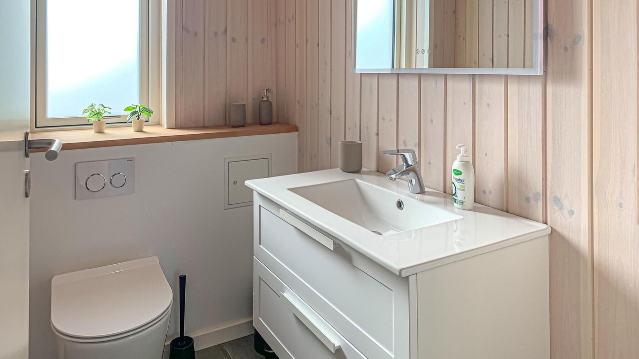 Photo of Bathroom in Grenaa