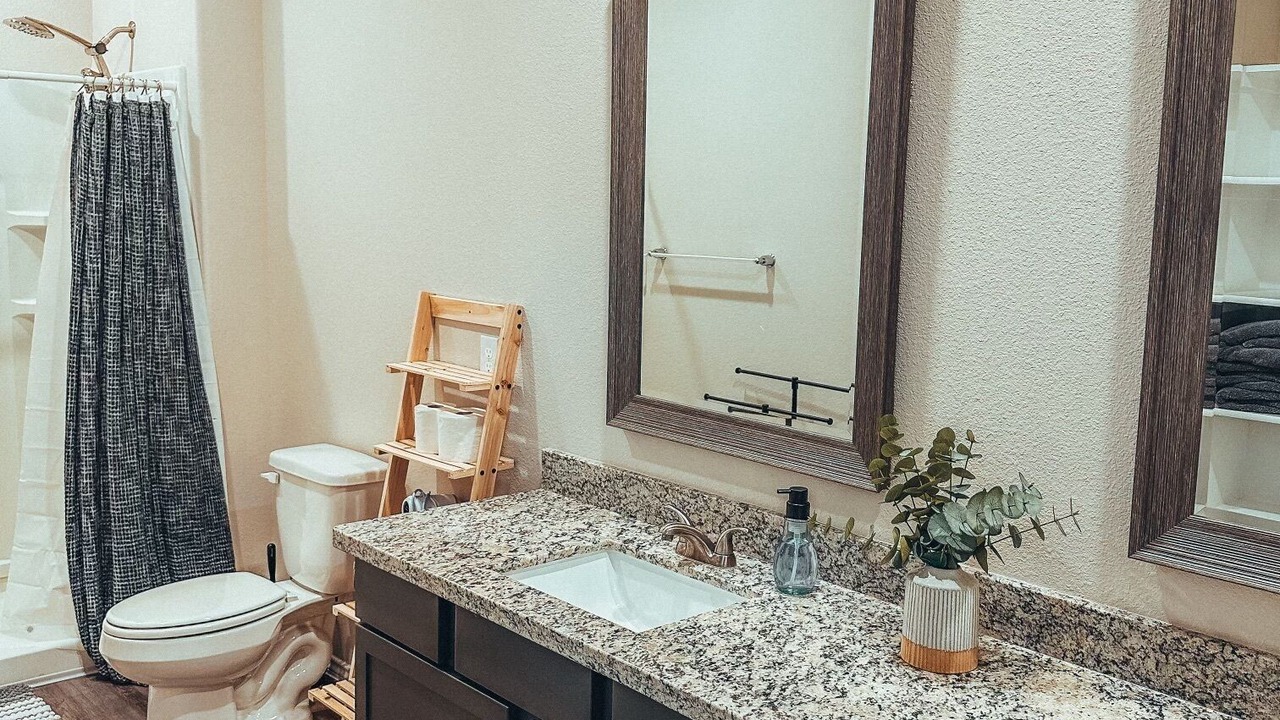 Photo of Bathroom in Magnolia