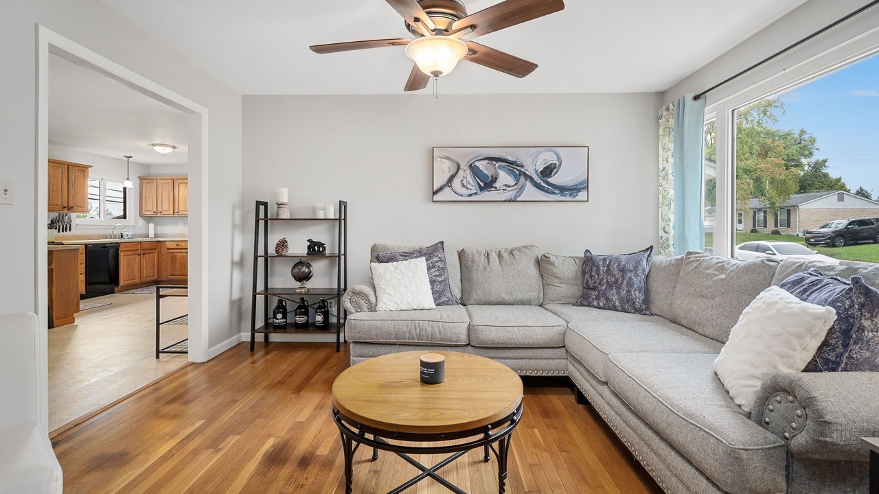 Photo of Livingroom in St. Charles