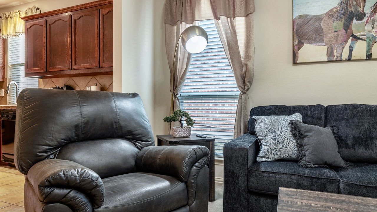 Photo of Livingroom in Keller
