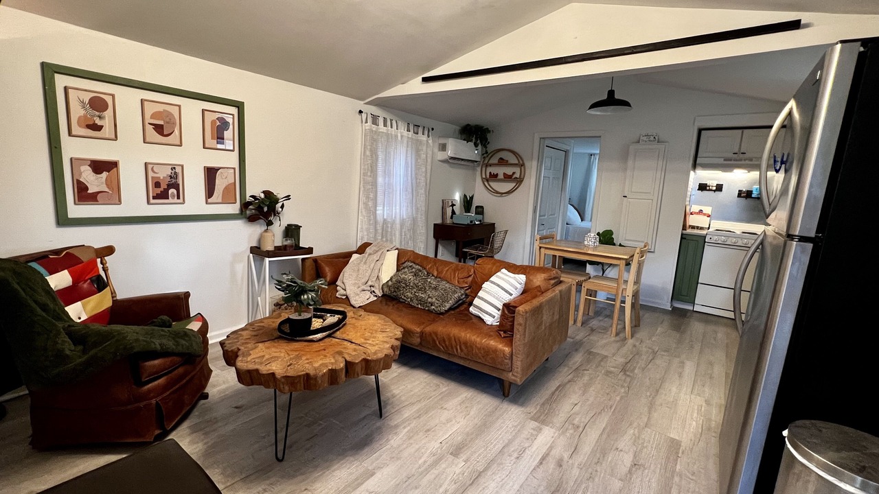 Photo of Livingroom in Hattiesburg