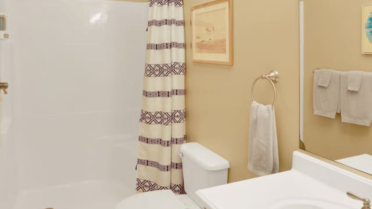 Photo of Bathroom in Appling