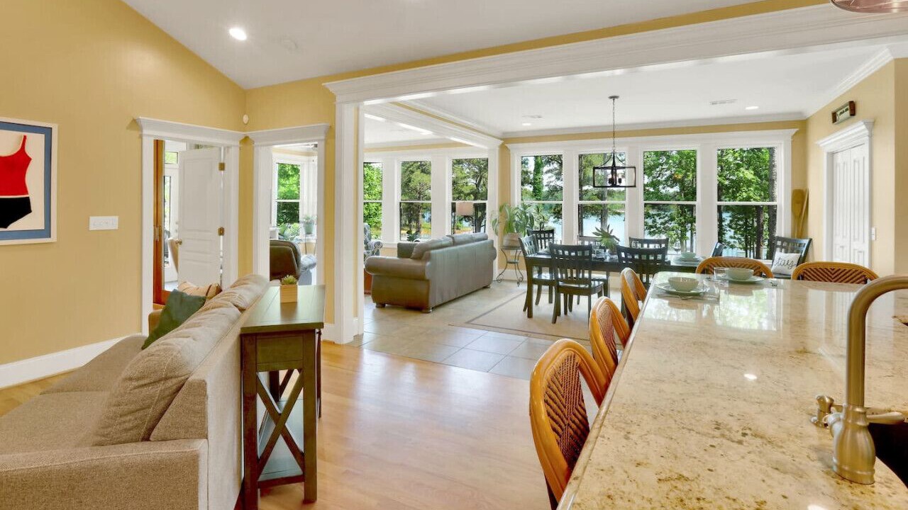 Photo of Livingroom in Appling