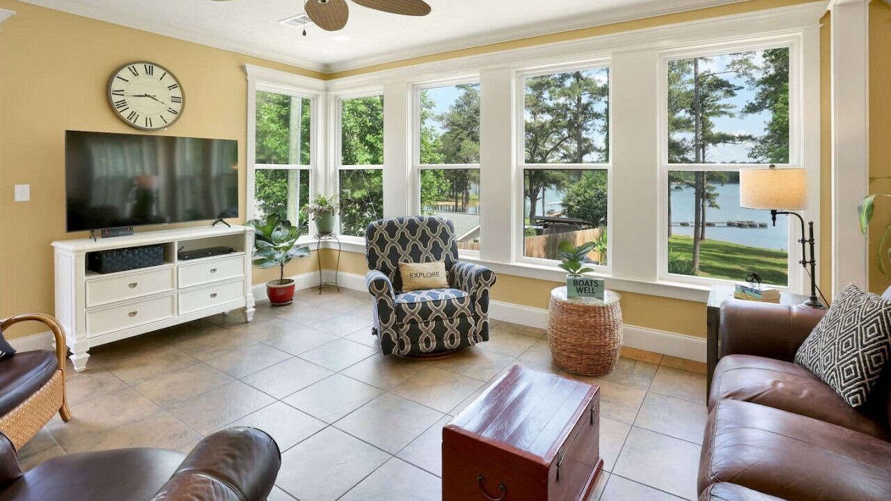Photo of Livingroom in Appling