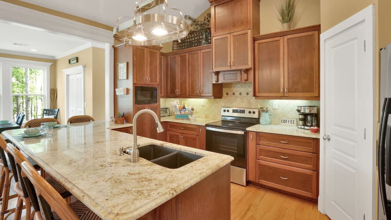 Photo of Kitchen in Appling