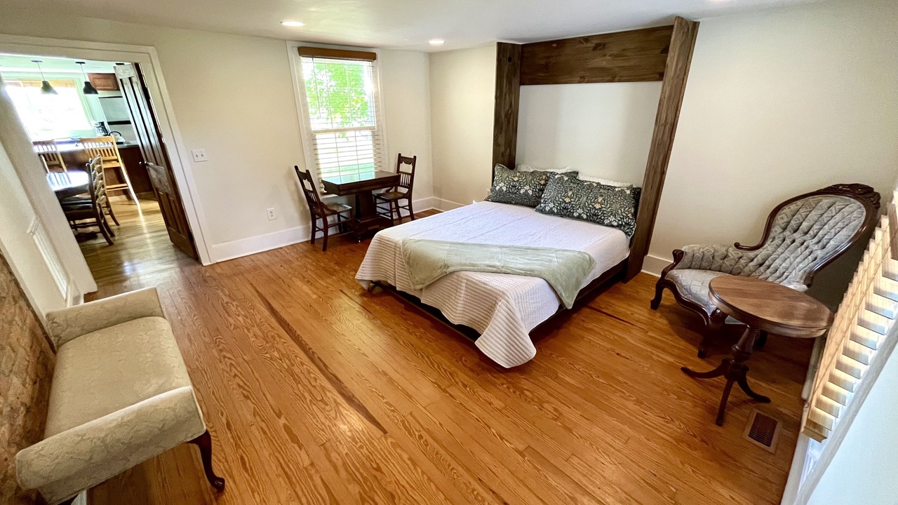 Photo of Bedroom in Blacksburg
