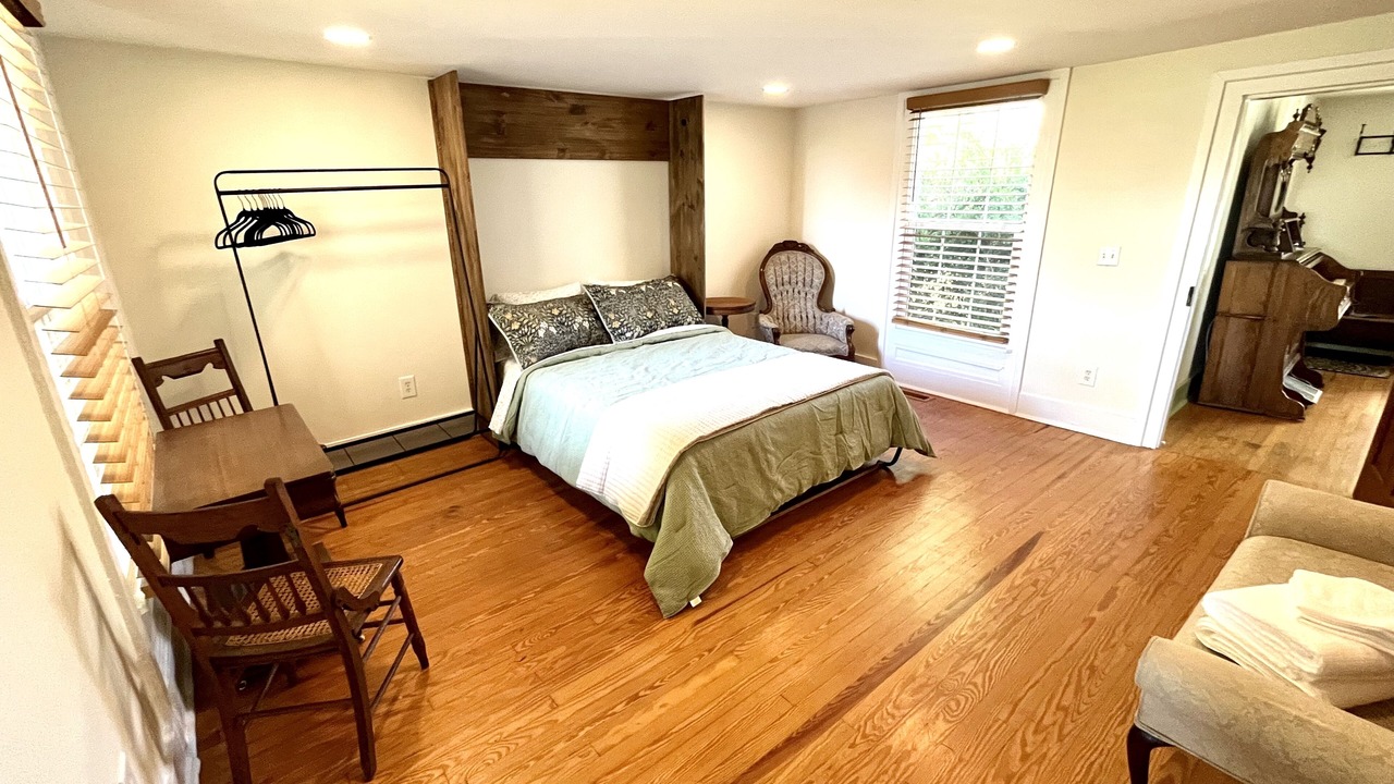Photo of Bedroom in Blacksburg