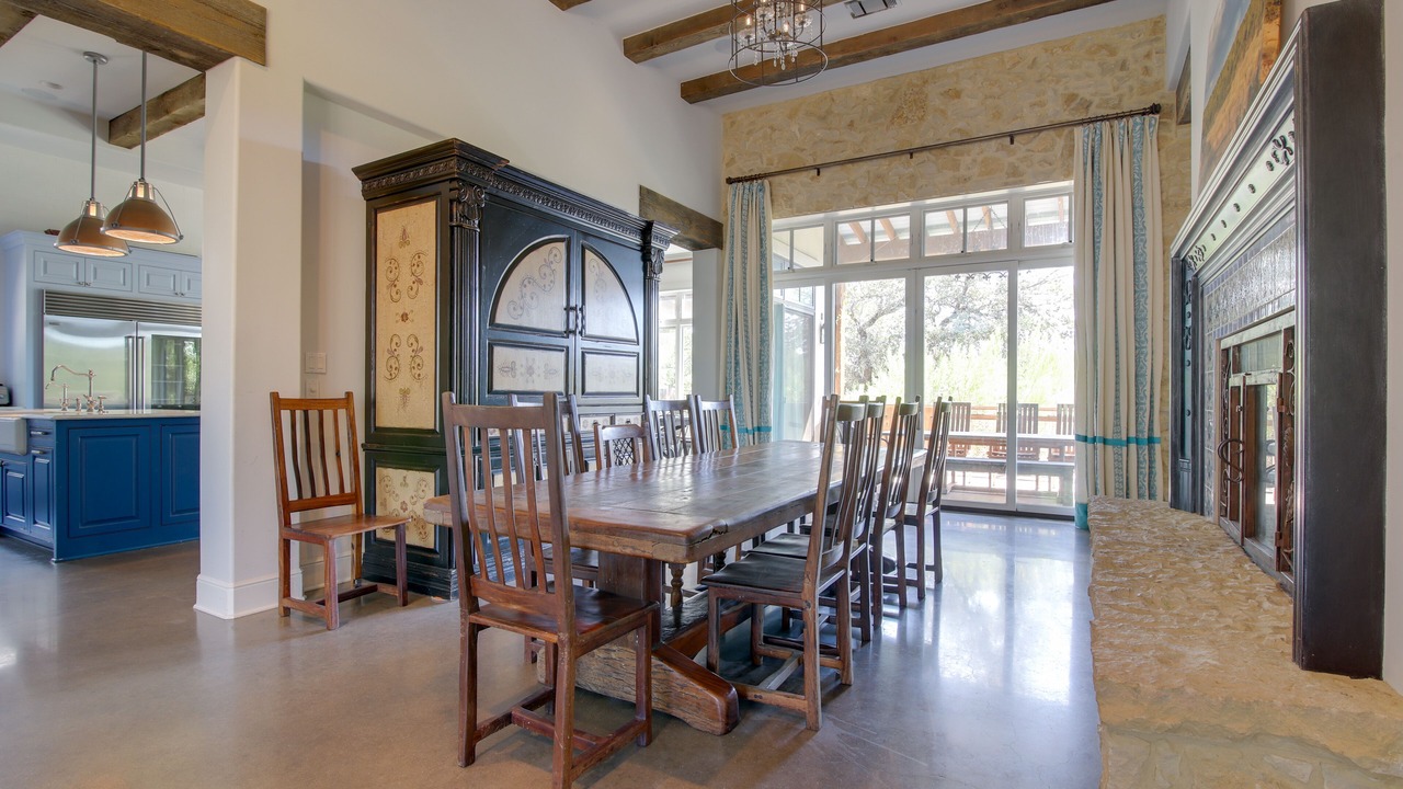 Photo of Livingroom in Austin