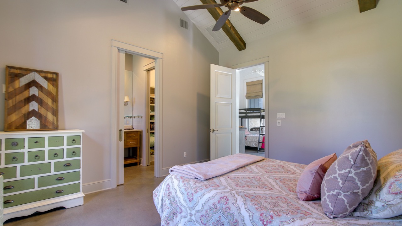 Photo of Bedroom in Austin