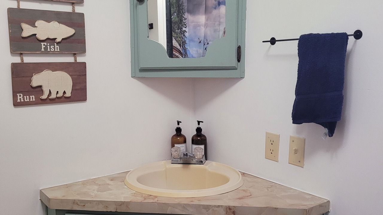 Photo of Bathroom in Alpine