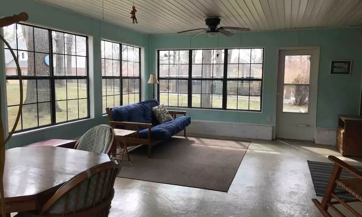 Photo of Livingroom in Grove