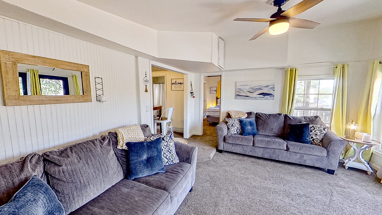 Photo of Livingroom in Gravois Mills