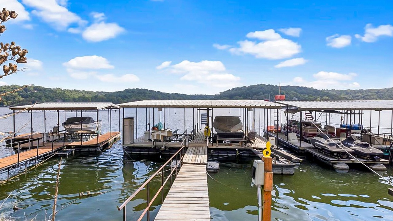 Photo of Others in Gravois Mills