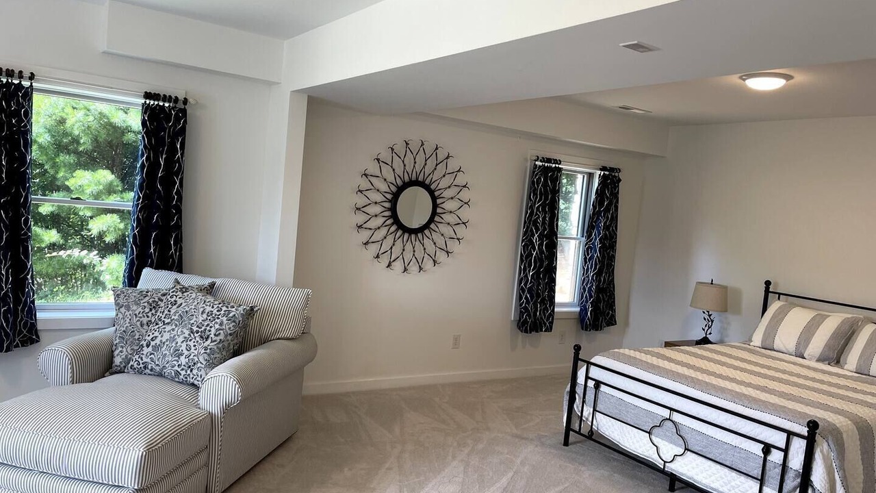 Photo of Bedroom in Etlan