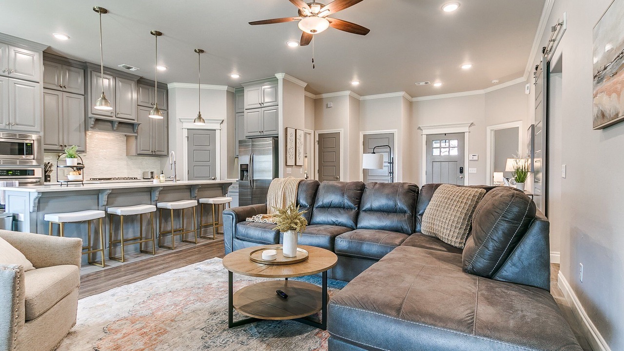 Photo of Livingroom in Moore
