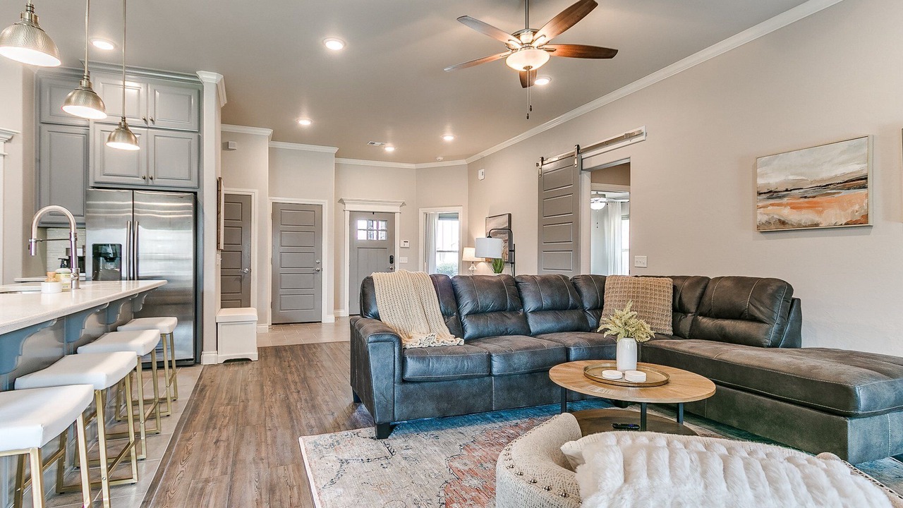 Photo of Livingroom in Moore