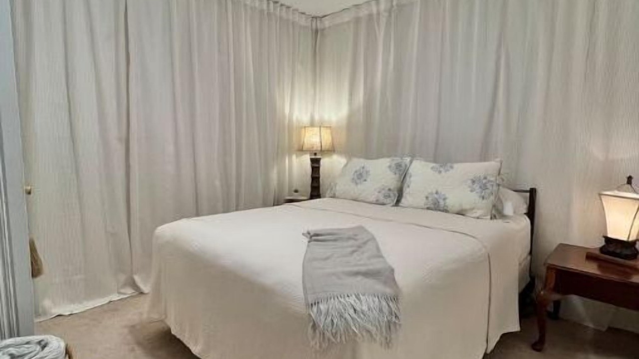 Photo of Bedroom in Henderson