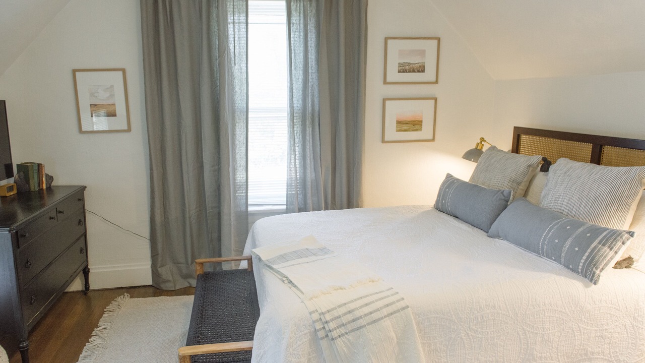 Photo of Bedroom in Ames