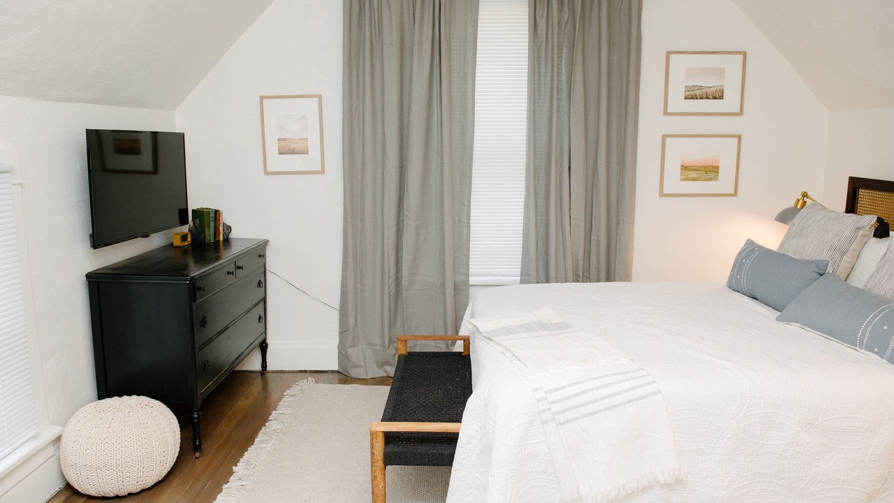 Photo of Bedroom in Ames