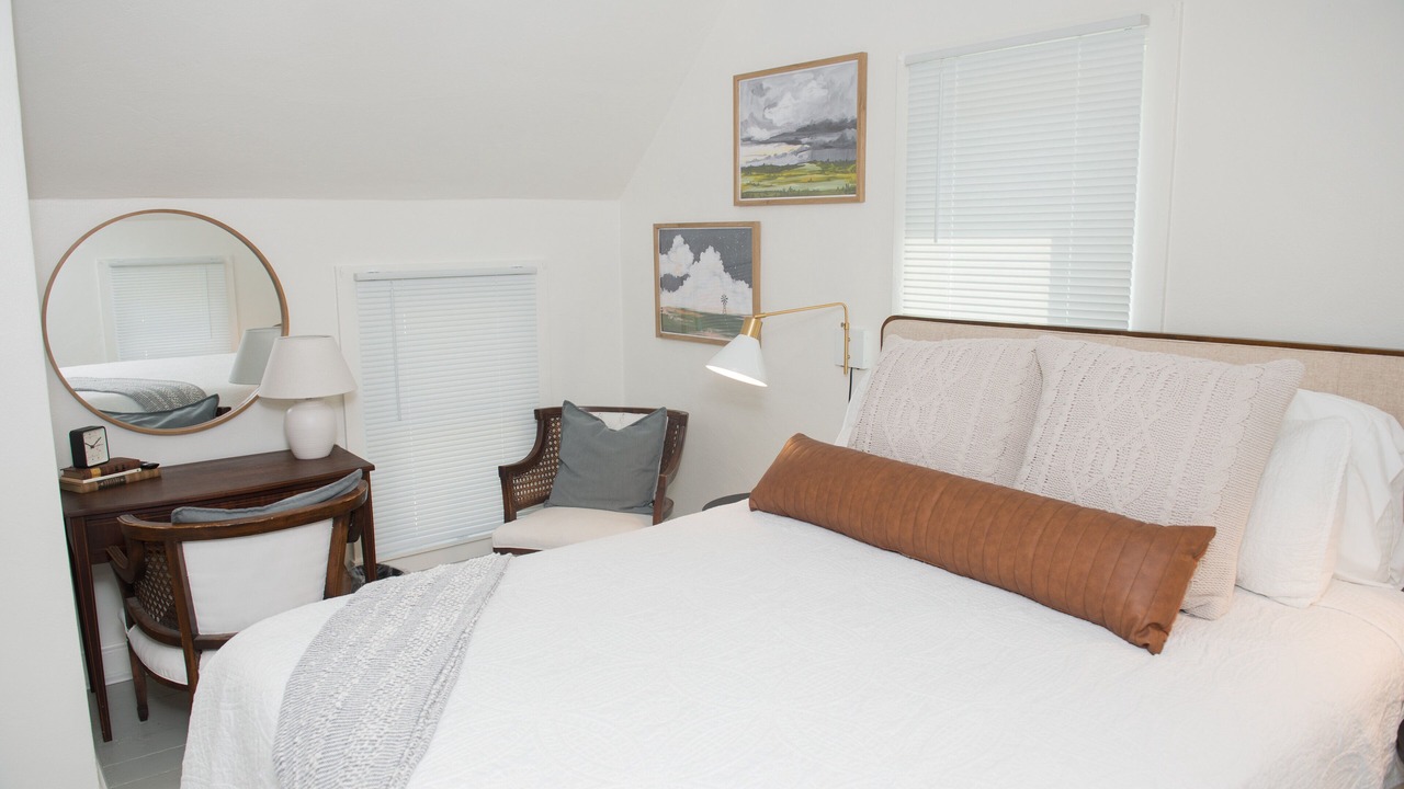 Photo of Bedroom in Ames