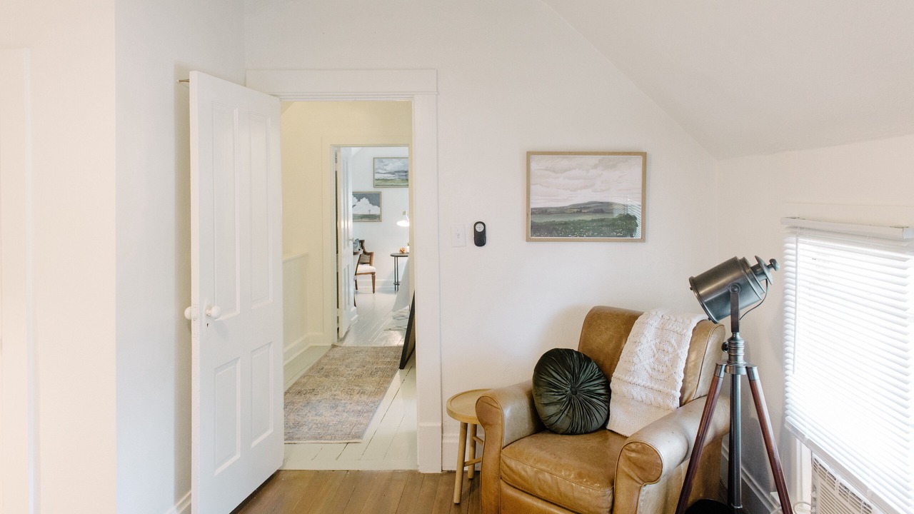 Photo of Livingroom in Ames