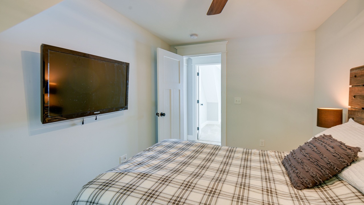 Photo of Bedroom in Center Ossipee