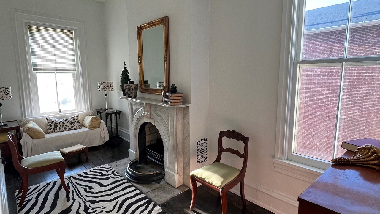 Photo of Livingroom in Dayton