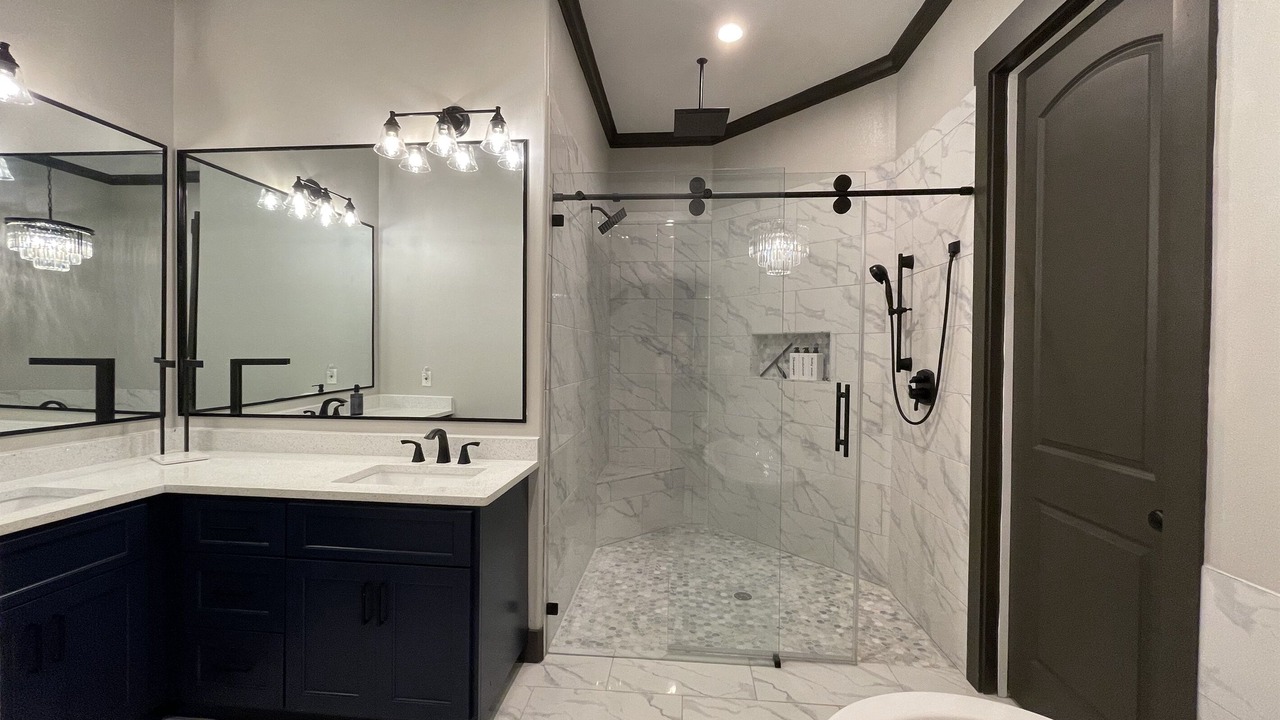Photo of Bathroom in Milam