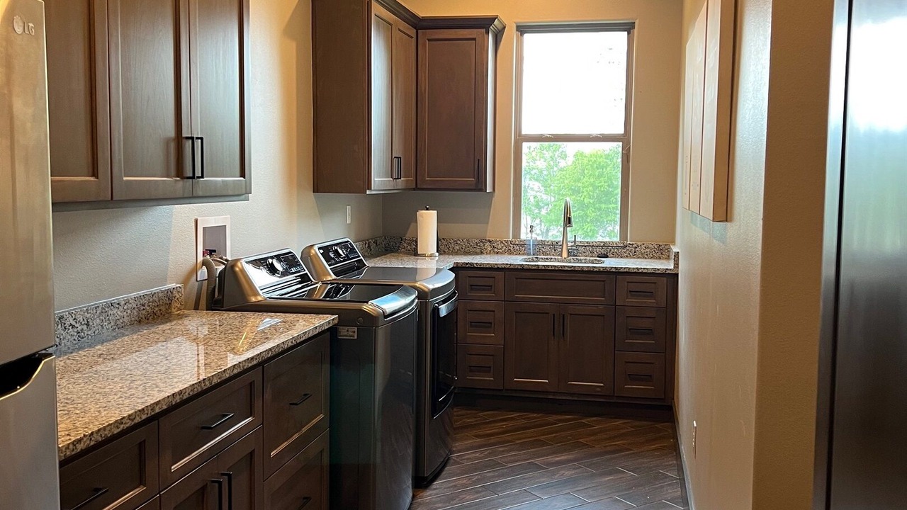 Photo of Bedroom in Milam