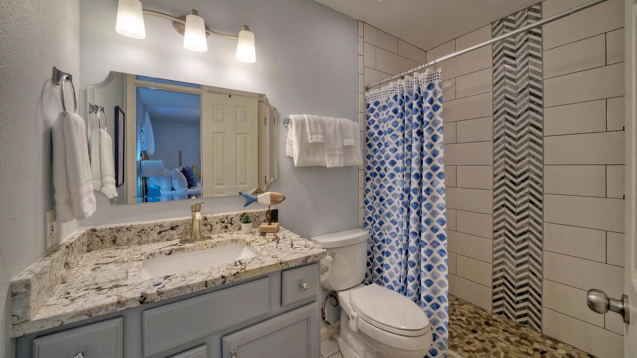 Photo of Bathroom in Leeward Sands