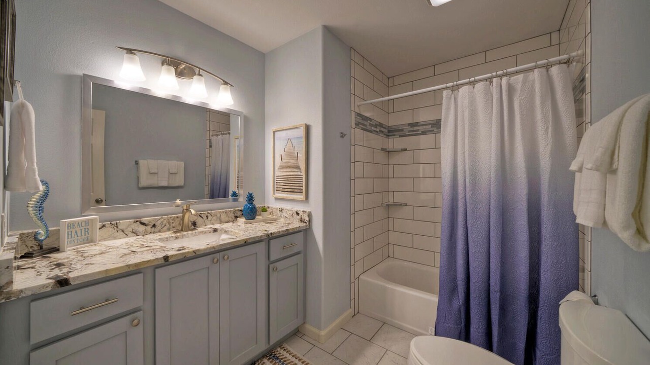 Photo of Bathroom in Leeward Sands