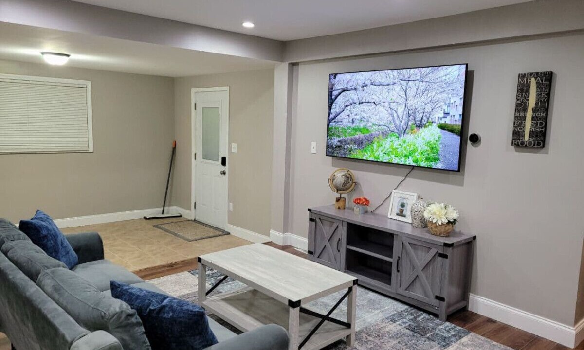 Photo of Livingroom in West Seneca