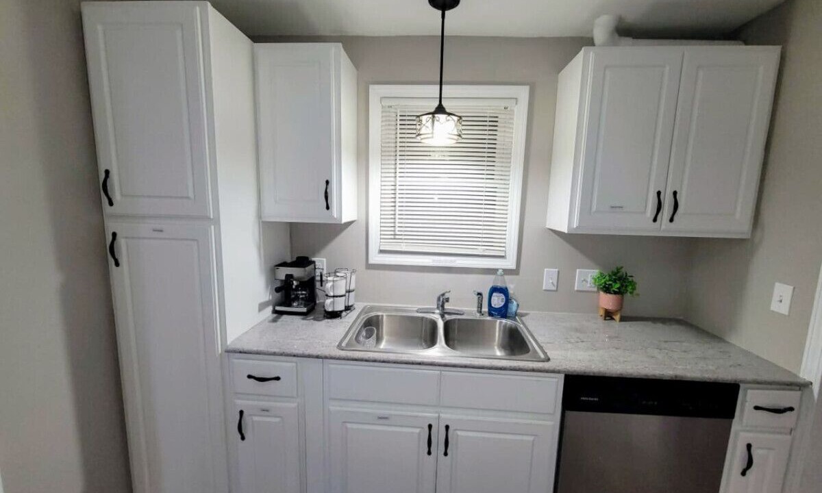 Photo of Kitchen in West Seneca