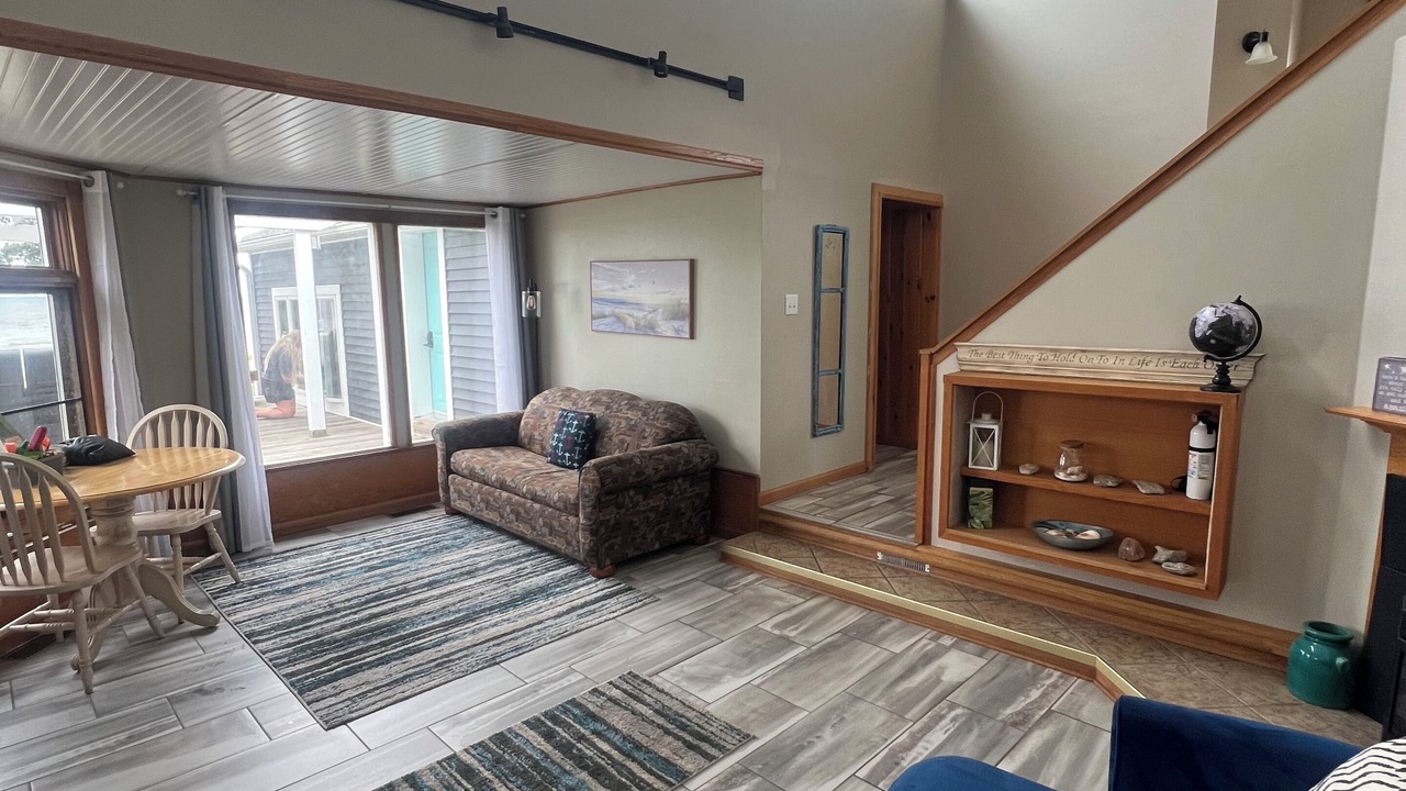 Photo of Livingroom in Escanaba