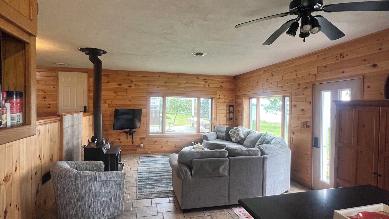 Photo of Livingroom in Escanaba