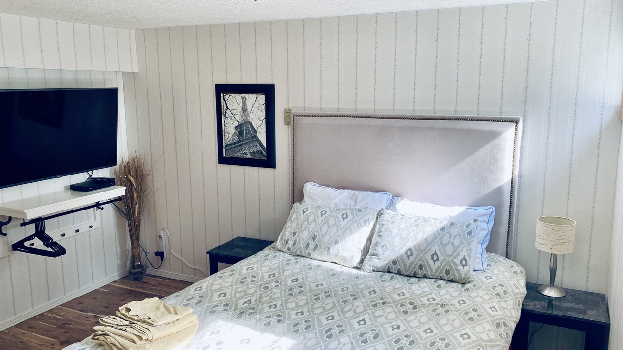 Photo of Bedroom in Broadbent