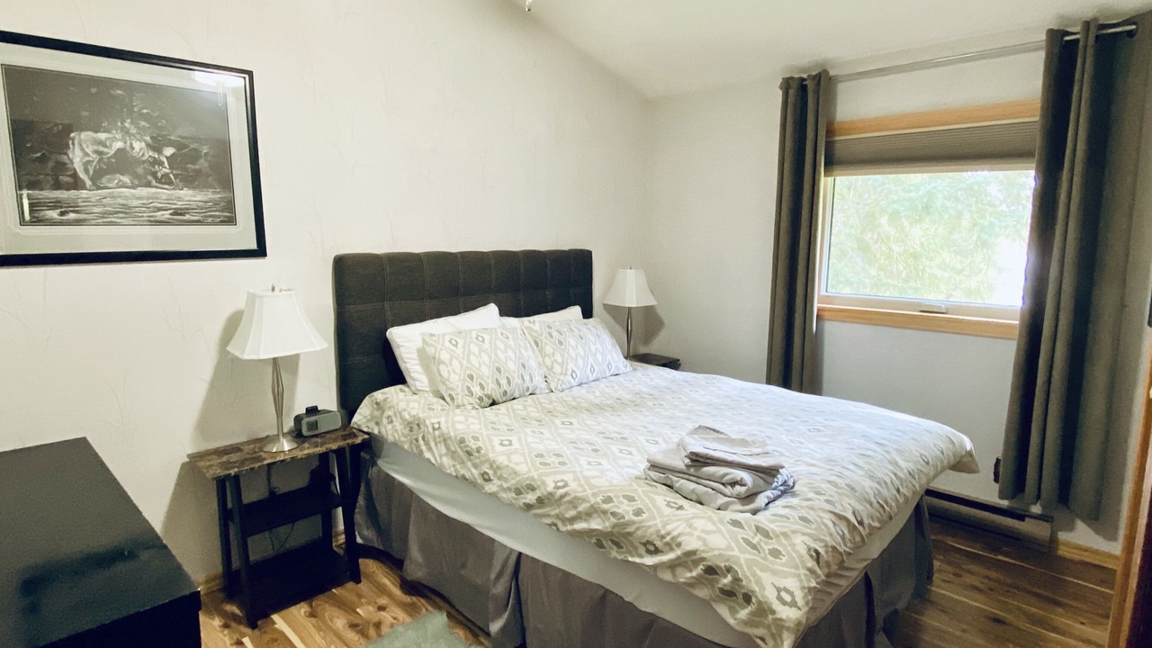 Photo of Bedroom in Broadbent