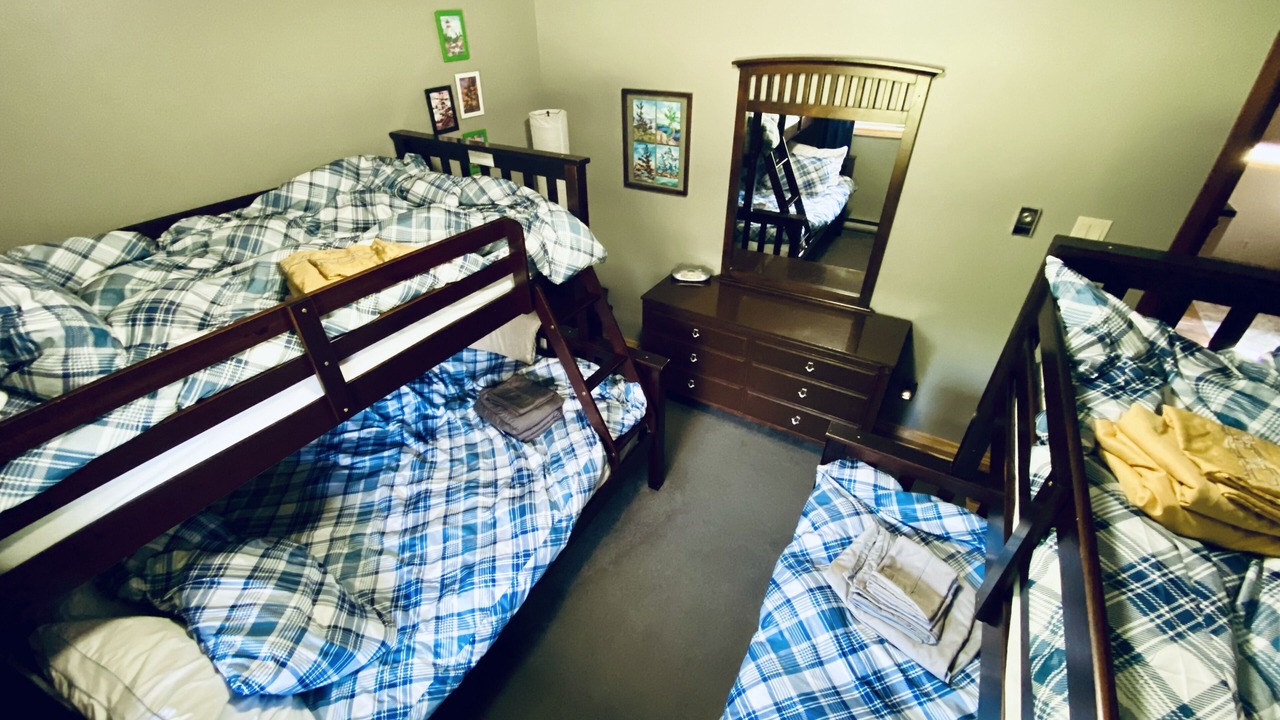 Photo of Bedroom in Broadbent