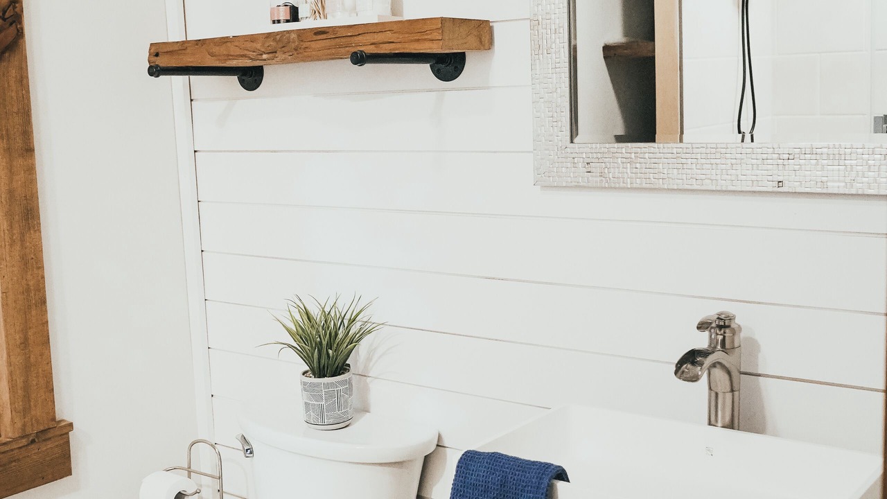 Photo of Bathroom in Schroon Lake