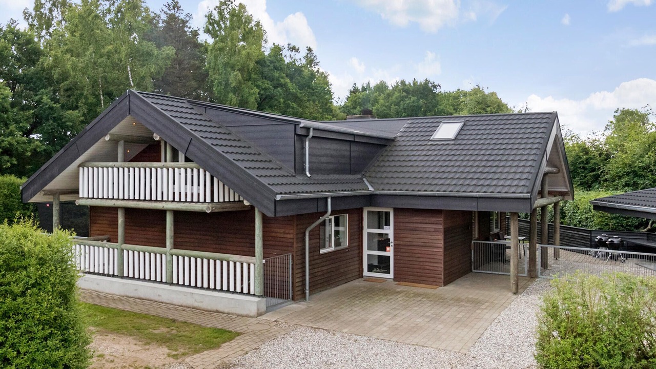 Photo of Others in Farvang