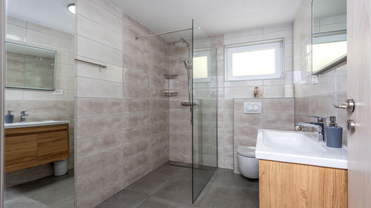 Photo of Bathroom in Smrika