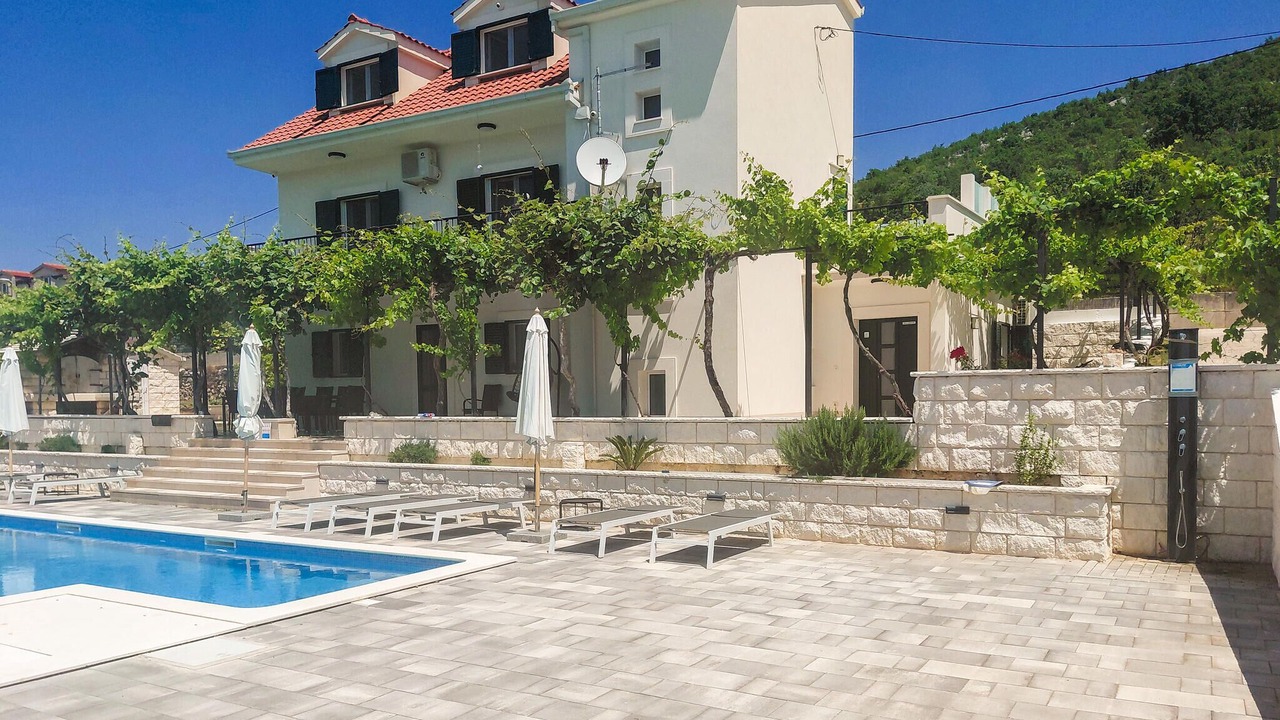Photo of Outdoor in Dicmo