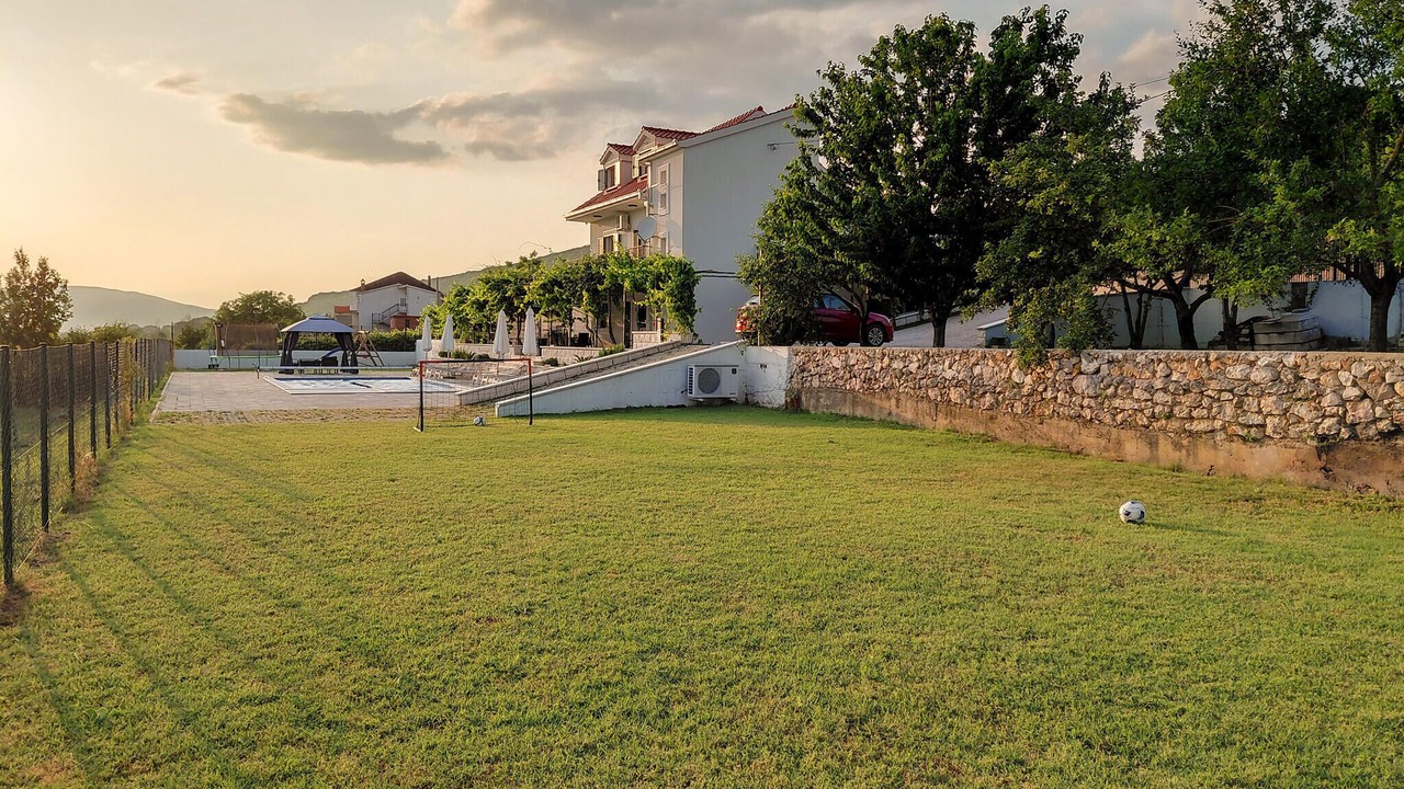 Photo of Outdoor in Dicmo