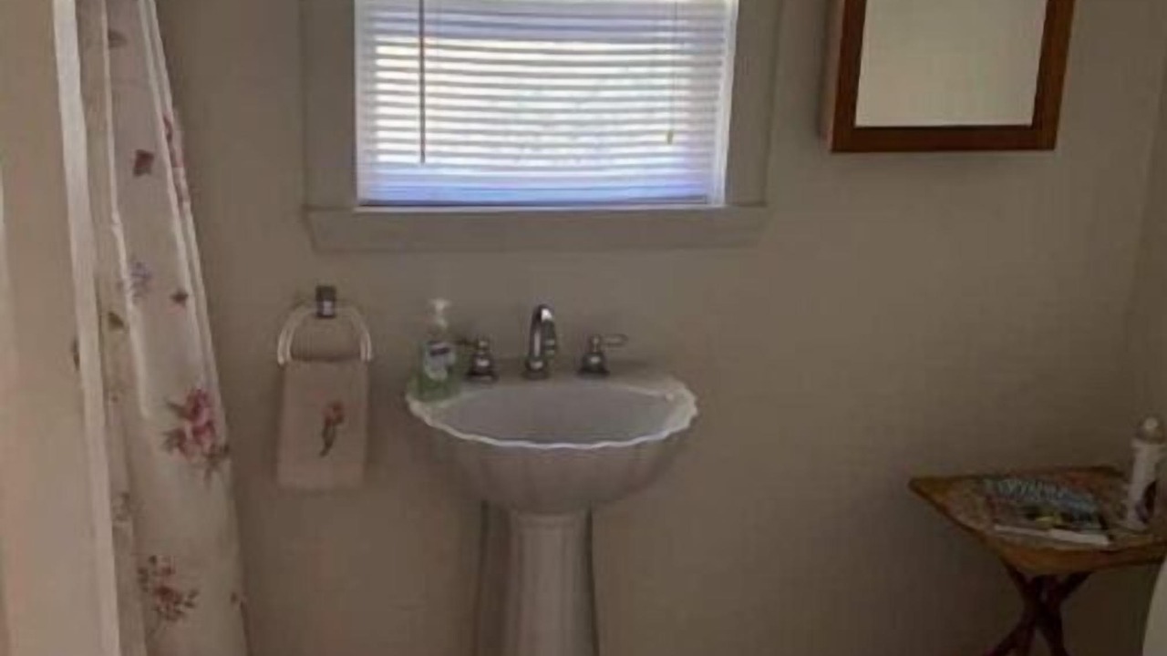 Photo of Bathroom in LaFayette