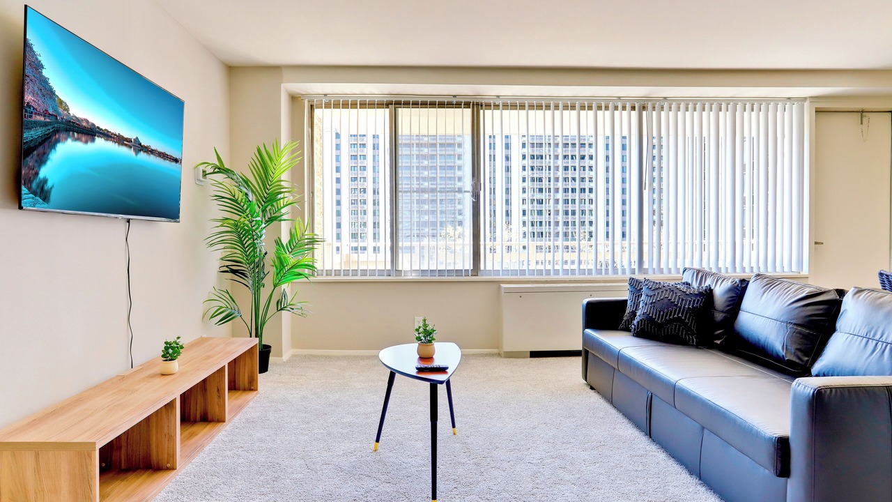 Photo of Livingroom in Crystal City