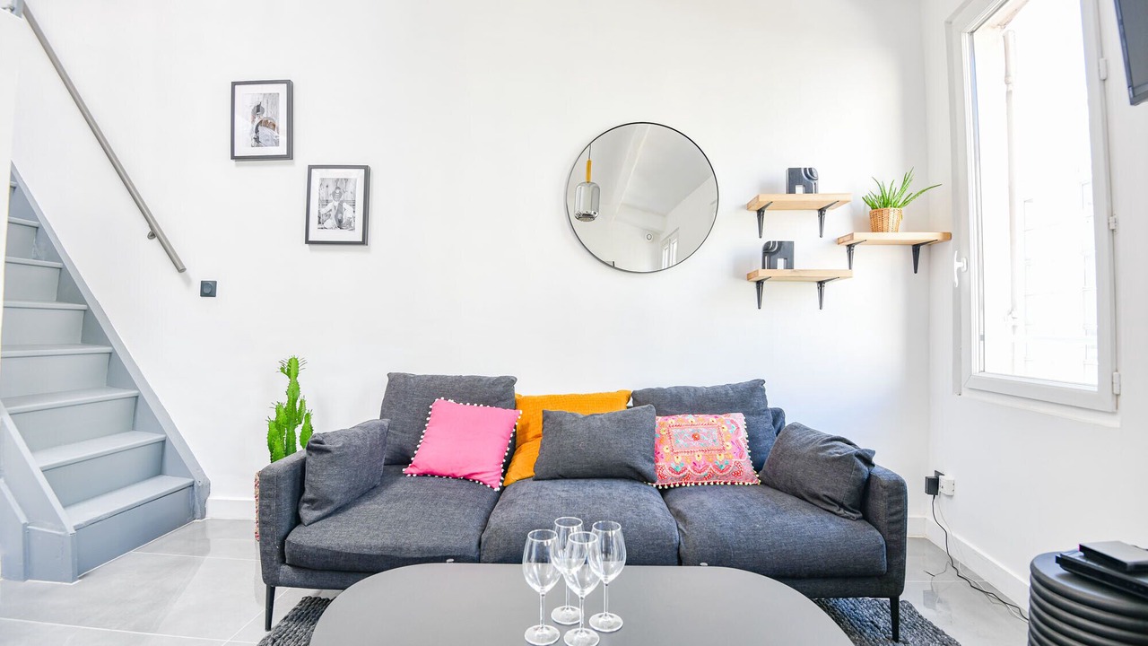 Photo of Livingroom in 1st Arrondissement